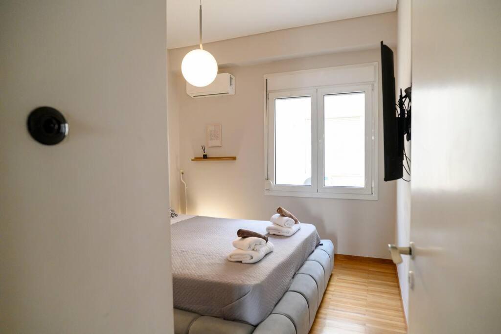 Bluexenia 1 Bedroom Retro Luxury เอเธนส์ ภายนอก รูปภาพ